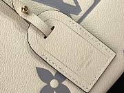 Louis Vuitton OnTheGo PM M45659 BEIGE 25x19x11.5cm - 6