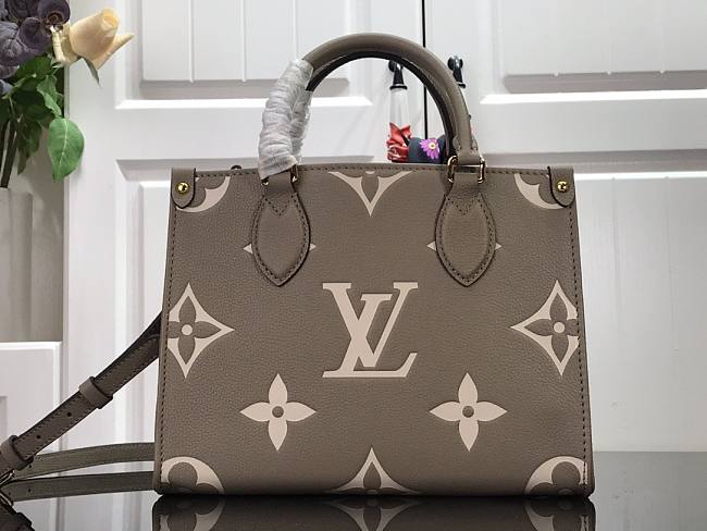 Louis Vuitton OnTheGo PM M45659 BROWN 25x19x11.5cm - 1