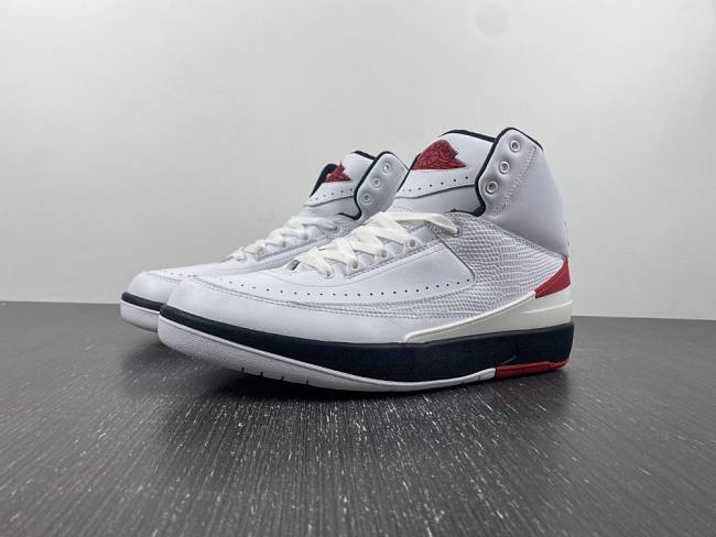 Air Jordan 2 Retro OG Chicago DX2454-106 - 1