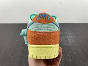Nike SB Dunk Low Orange Emerald Rise DV5429-800 - 3
