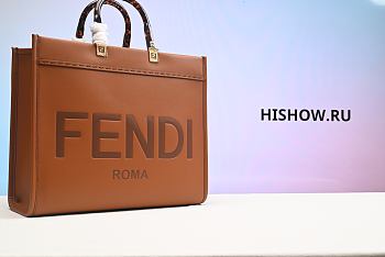 Fendi Sunshine Medium Brown Leather Shopper Medium