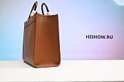 Fendi Sunshine Medium Brown Leather Shopper Medium - 6