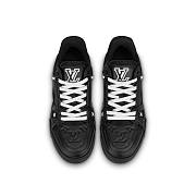 Louis Vuitton Trainer Sneaker Black 1AARFA - 5