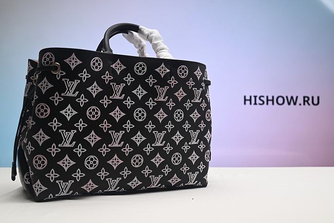 Louis Vuitton Bag 1 - 1