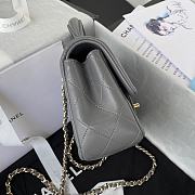 Chanel Handbag Grey AS2431A Size20x12x6cm - 4
