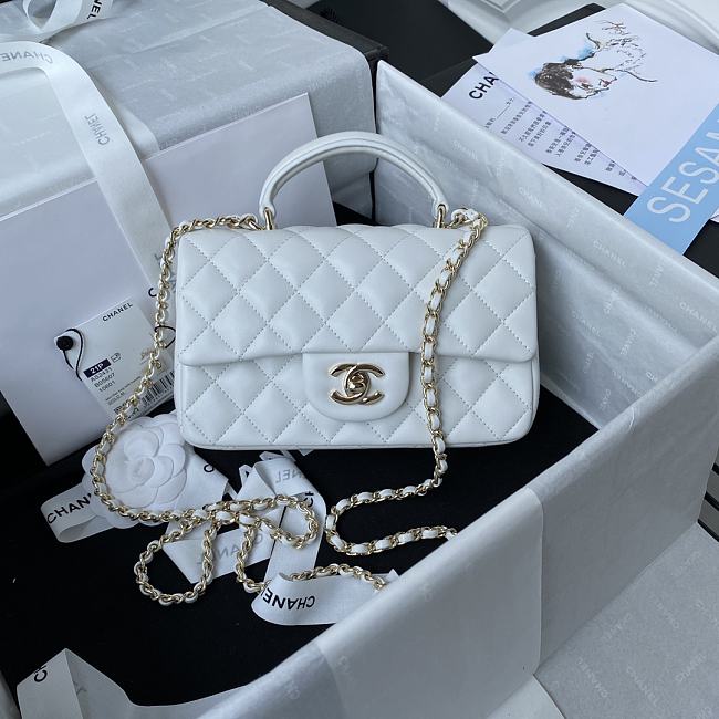 Chanel Handbag White AS2431A Size20x12x6cm - 1