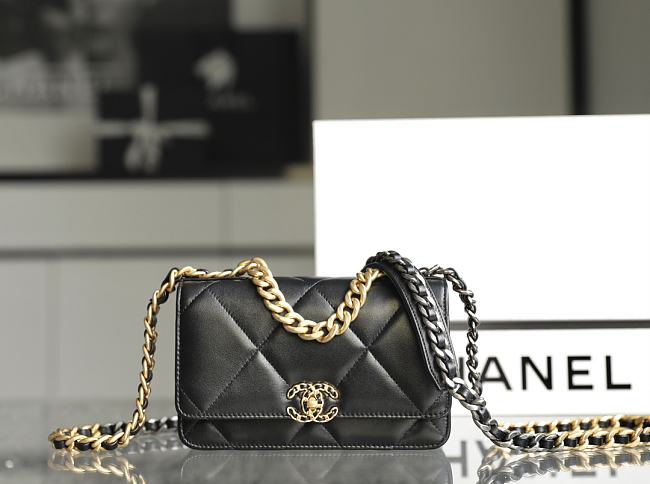 Chanel Should Bag Black 230818C Size12x19x3cm - 1