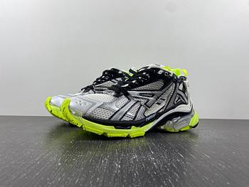 Balenciaga Runner White Green 677403 W3RBP 1023
