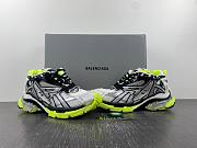 Balenciaga Runner White Green 677403 W3RBP 1023 - 6