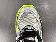 Balenciaga Runner White Green 677403 W3RBP 1023 - 4
