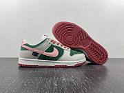 Nike Dunk Low SE All Petals United Fir Green FN8923-061 - 3