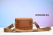 MCM Patricia Crossbody in Visetos Brown 21x14x5CM - 3