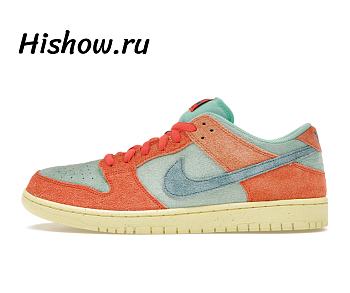 Nike SB Dunk Low Orange Emerald Rise DV5429-800