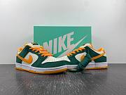 Nike SB Dunk Low Legion Pine Kumquat 304292-383 - 4