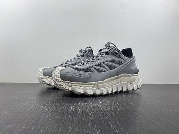 Moncler Trailgrip Gore-Tex Grey Cream