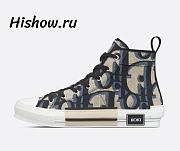 Dior B23 High-Top Sneaker Beige and Black Maxi Dior Oblique Jacquard - 1