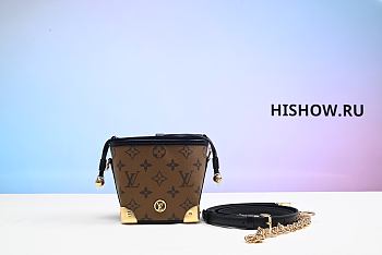 Louis Vuitton Bag No25