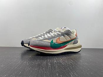 Nike Vaporwaffle Sacai Tour Yellow DD1875-107