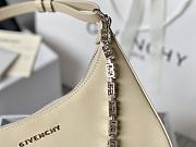 Givenchy Out Bag in Shiny Leather with Chain Beige Size 25x7x12cm - 2