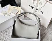 Givenchy Out Bag in Shiny Leather with Chain Grey Size 25x7x12cm - 6