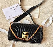 Givenchy 4G Soft Bag in Quilted Leather with Chain Black 25x15x6cm   - 1