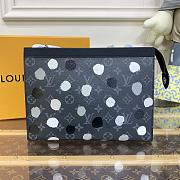 Louis Vuitton Pochette Voyage M81934 SIZE 26X20CM - 1