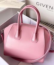Givenchy Antigona Bag in Box Leather Lighting Pink Size 45x9x35cm - 3