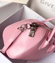 Givenchy Antigona Bag in Box Leather Lighting Pink Size 45x9x35cm - 5