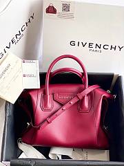 Givenchy Antigona Bag in Box Leather Pink Size 45x9x35cm - 3