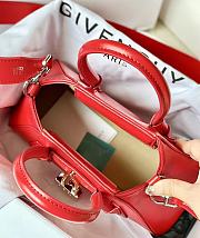 Givenchy Antigona Stretch Bag in Box Leather Red Size 22x8x12cm - 2