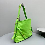 Givenchy Voyou Bag in Leather Chartreuse Size 40x27x6cm - 3