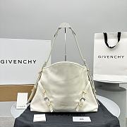 Givenchy Voyou Bag in Leather White Size 40x27x6cm - 6