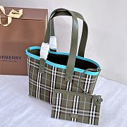 Burberry London Tote Bag 44.1624.5CM - 2