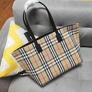 Burberry London Tote Bag Black 34.14.28CM - 4