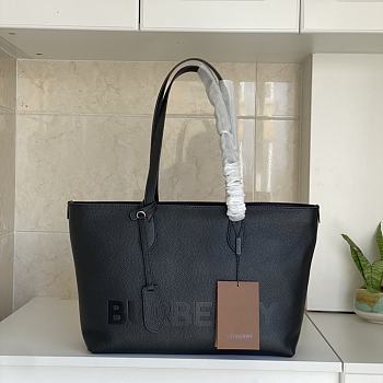 Burberry Tote Bag Black 35.12.25cm
