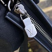 Louis Vuitton Gaston Wearable Wallet M81124 SIZE22x14.5x4.5CM - 3