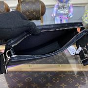 Louis Vuitton Gaston Wearable Wallet M81972 SIZE22x14.5x4.5CM - 4