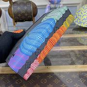 Louis Vuitton Gaston Wearable Wallet M81972 SIZE22x14.5x4.5CM - 3