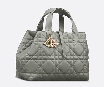 Dior Toujours Bag Stone Gray Macrocannage Calfskin 28x21x17cm