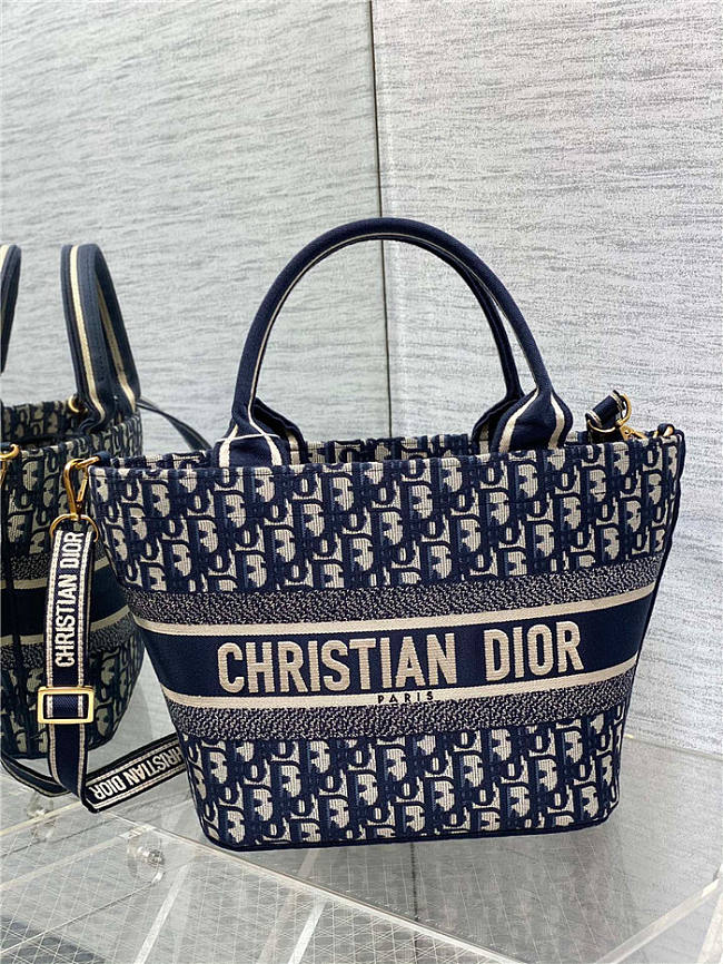 Dior Hat Basket Bag Blue Oblique Embroidery 27X25cm - 1