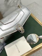 BVLGARI SERPENTI FOREVER BAG SILVER 20x15x5cm - 2
