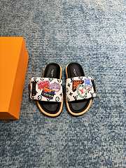 Louis Vuitton Pool Pillow Comfort Mule 02 - 5