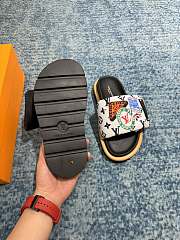 Louis Vuitton Pool Pillow Comfort Mule 02 - 2