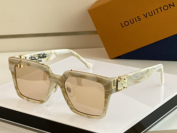 LV Glasses Top Quality Cream 037C3510