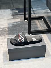 Balenciaga Pool Slide Sandal in Black Rubber - 6