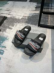 Balenciaga Pool Slide Sandal in Black Rubber - 5