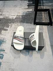 Balenciaga Pool Slide Sandal in White Rubber - 3
