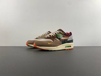 Nike Air Max 1 '87 Luxe University of Oregon PE HQ2639-100