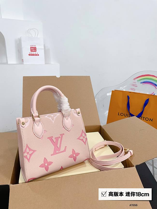 LV OnTheGo BB 05 Size 18 x 15 x 8.5 cm - 1