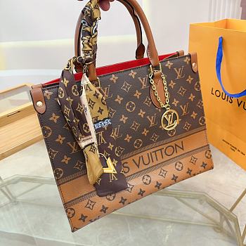 LV OnThe Go BB 23 Size 25 x 19 x 11.5 cm